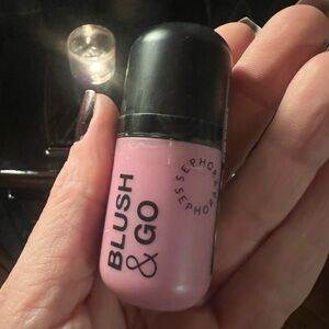 Sephora Blush & Go “On A Cloud” Liquid Blusher Made in Italy NWT